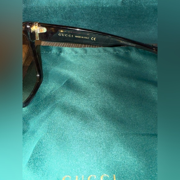 Gucci Brown Tortoise Sunglasses - Picture 4 of 4